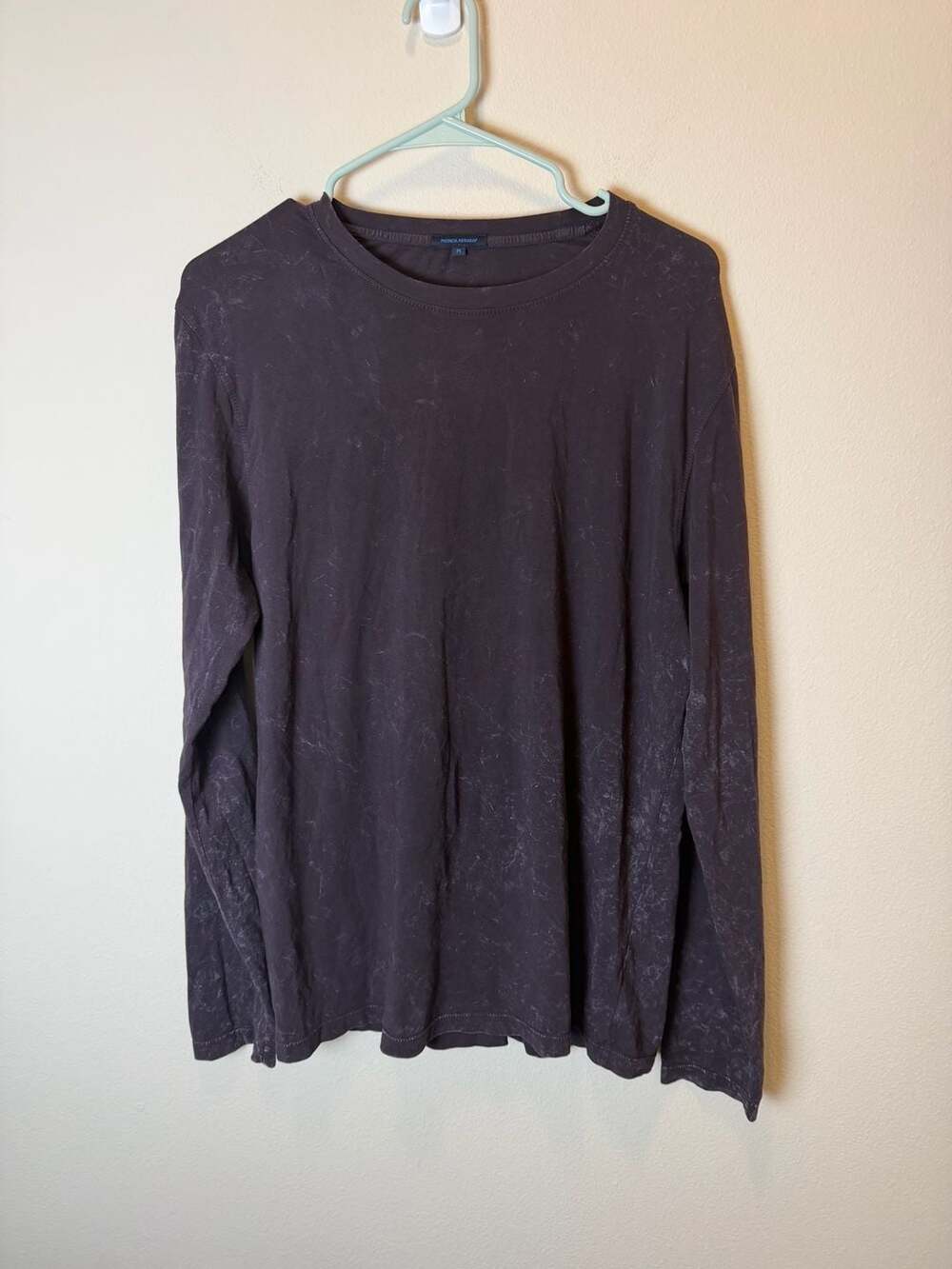 Patrick Assaraf Long Sleeve T-Shirt Size M Brown Mineral Wash